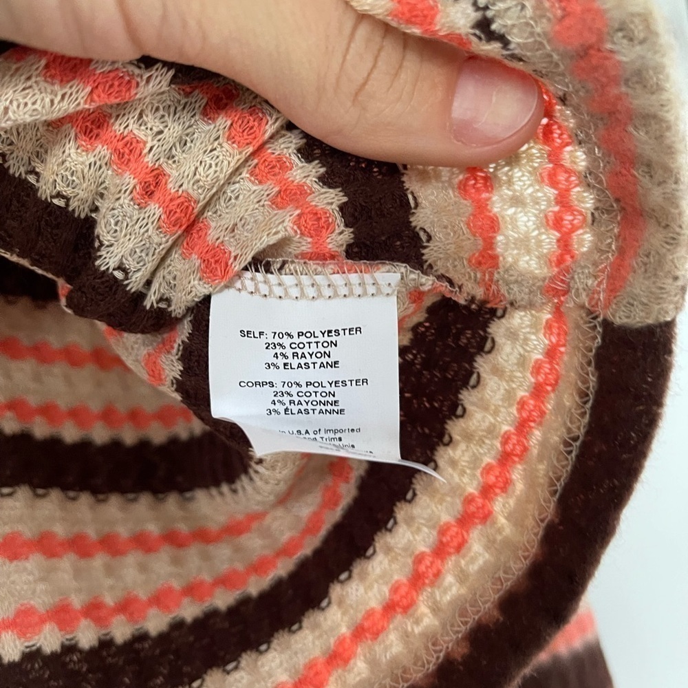Lush Waffle Knit Striped Crop Sweater Coral/Brown - XS - Picture 3 of 4